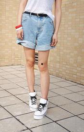 欧美春夏牛仔裤图片,街头风尚新篇章